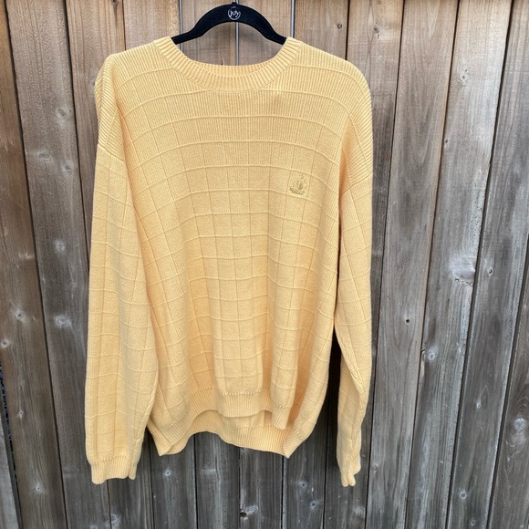 IZOD Yellow Sweater for Spring/Summer - Picture 3 of 8